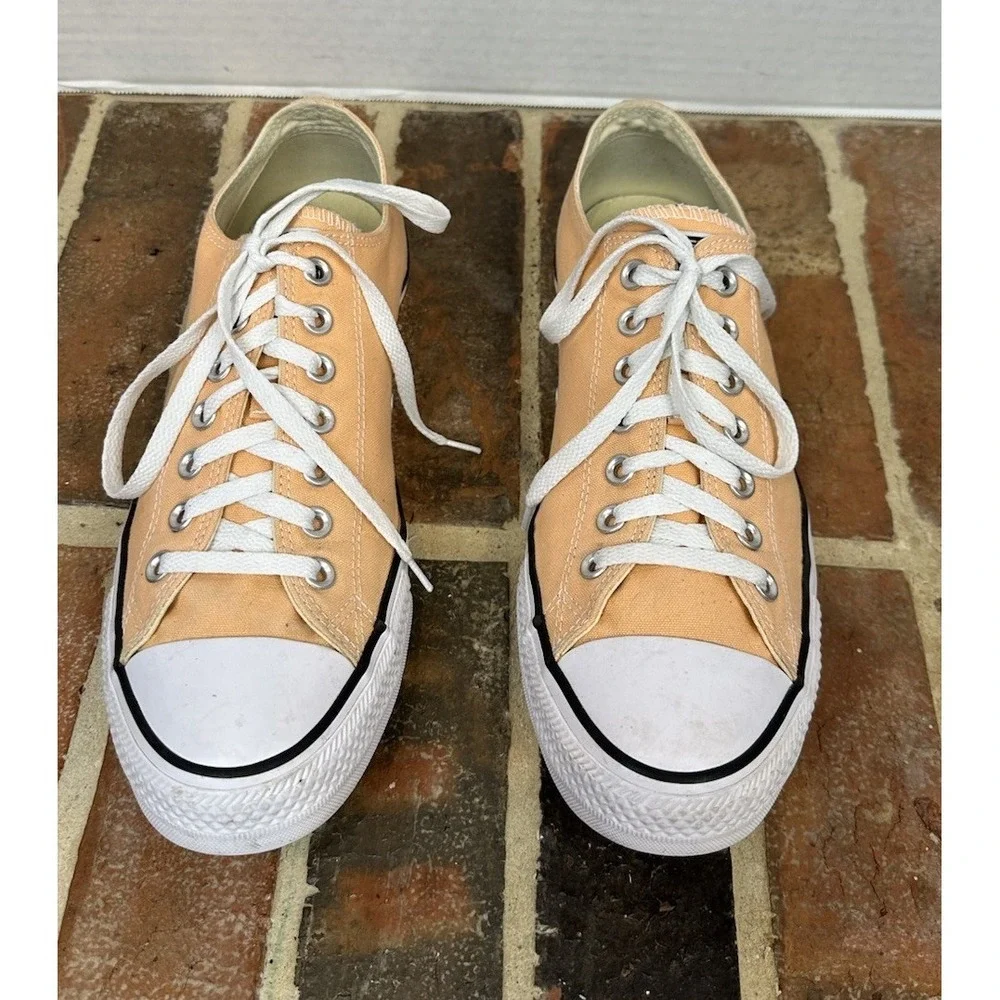 CONVERSE Chuck Taylor All Star Low Top‎ Sneakers Shoes Orange Women's 12 Men 10 - Picture 2 of 6